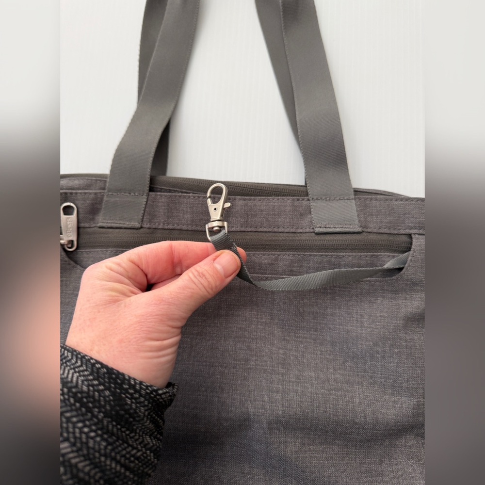 eBags Metro Travel Tote Bag - Grey - Picture 9 of 15